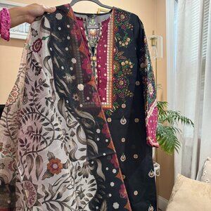 ORIGINAL SAPPHIRE PK 2 PCS SET | CASUAL WEAR | TRADITIONAL